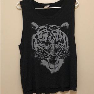 Tank top with tiger